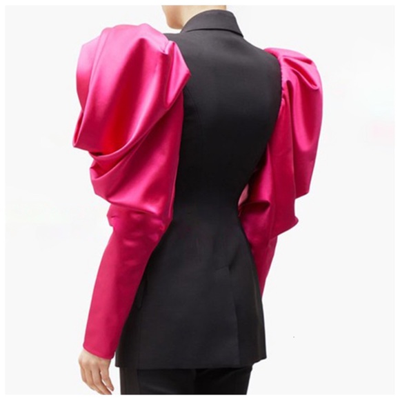 The QUYNCI Dramatic Sleeve Jacket - Picture 6 of 10